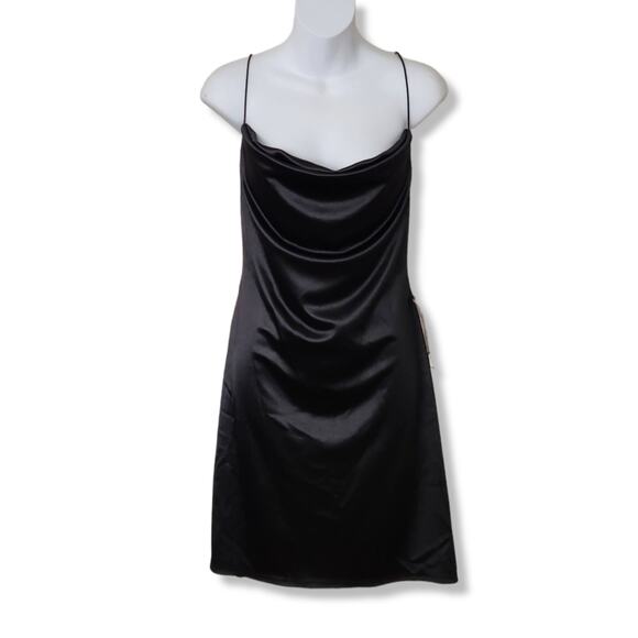 B Darling Juniors Black Open Back Bodycon Dress Size 15/16 - Picture 8 of 8